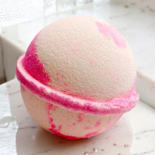 Load image into Gallery viewer, Snow Angel Bath Bomb
