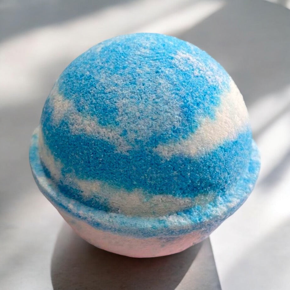 Soapy Doves Bath Bomb